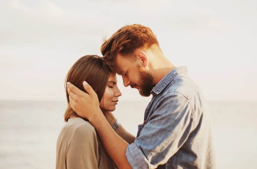 Kiedy facet nie wie, co czuje: jak rozpoznać jego uczucia i emocje