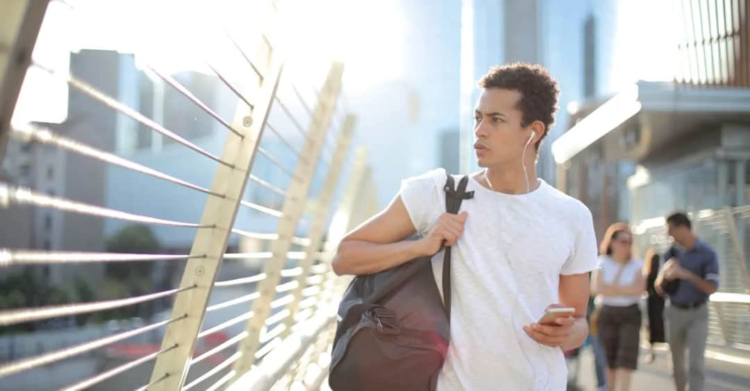 Oto 7 technik jak odpisuje zakochana dziewczyna. Rozpoznaj je