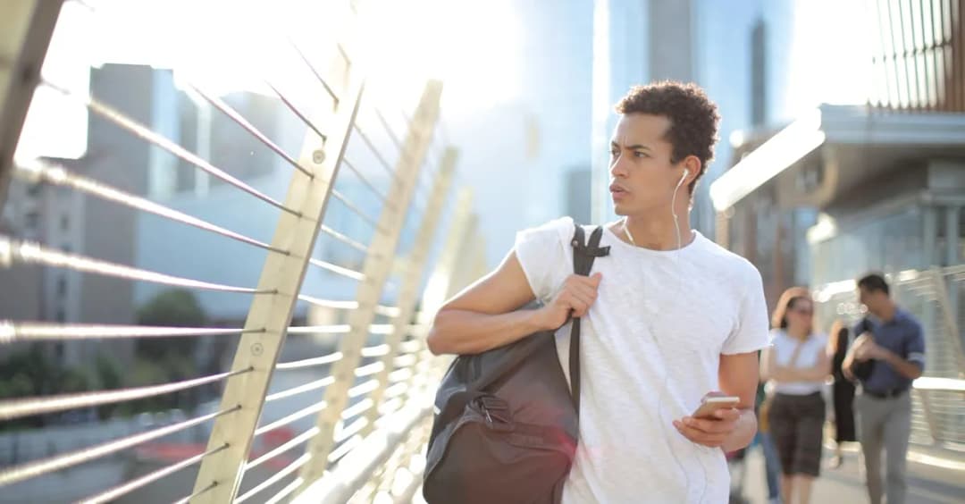 Oto 7 technik jak odpisuje zakochana dziewczyna. Rozpoznaj je